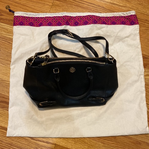 Tory Burch Handbags - Tory Burch crossbody bag purse w dust bag